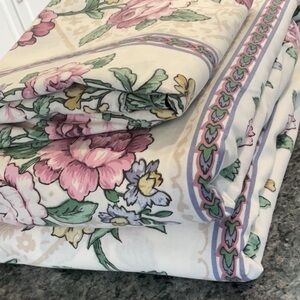 Thomaston ‘Joanne’ king top flat sheet and king pillowcase